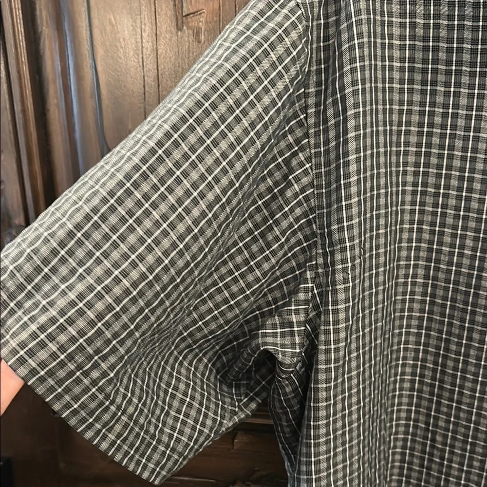 Men's Gray Checkered Shirt - Picture 5 of 6